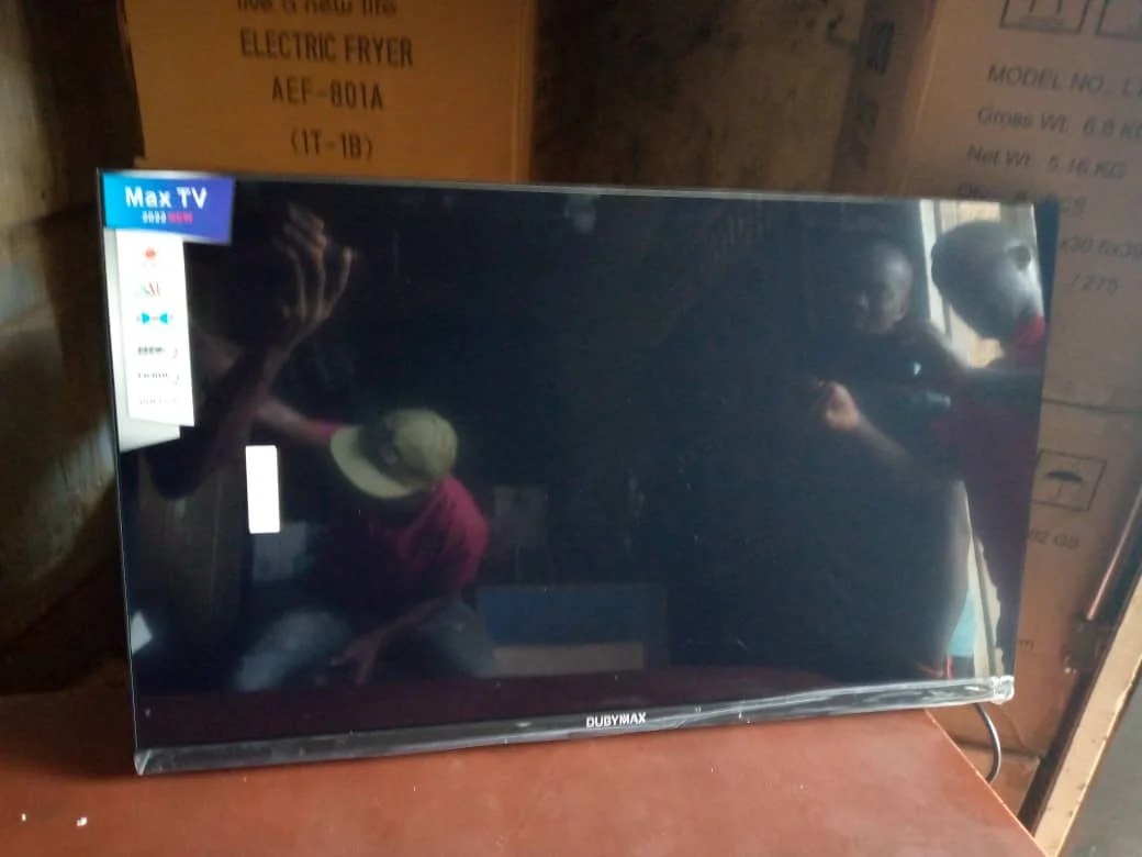Dubymax 32 Inch LED Flat Screen TV
