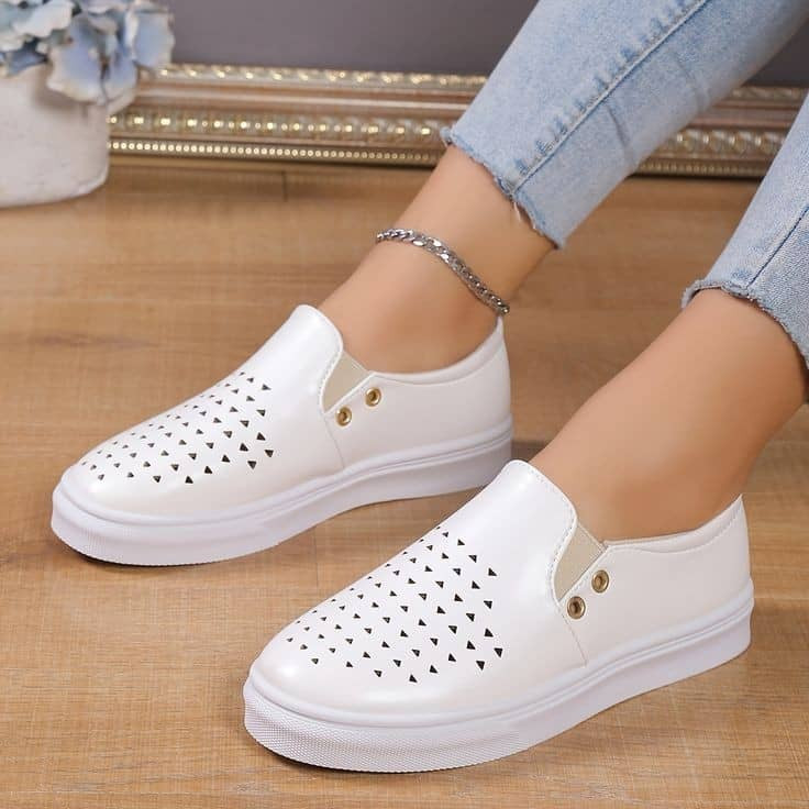 Stylish Women’s Sneakers - Trendy Sneaker Shoes for Casual Wear Women Sneakers